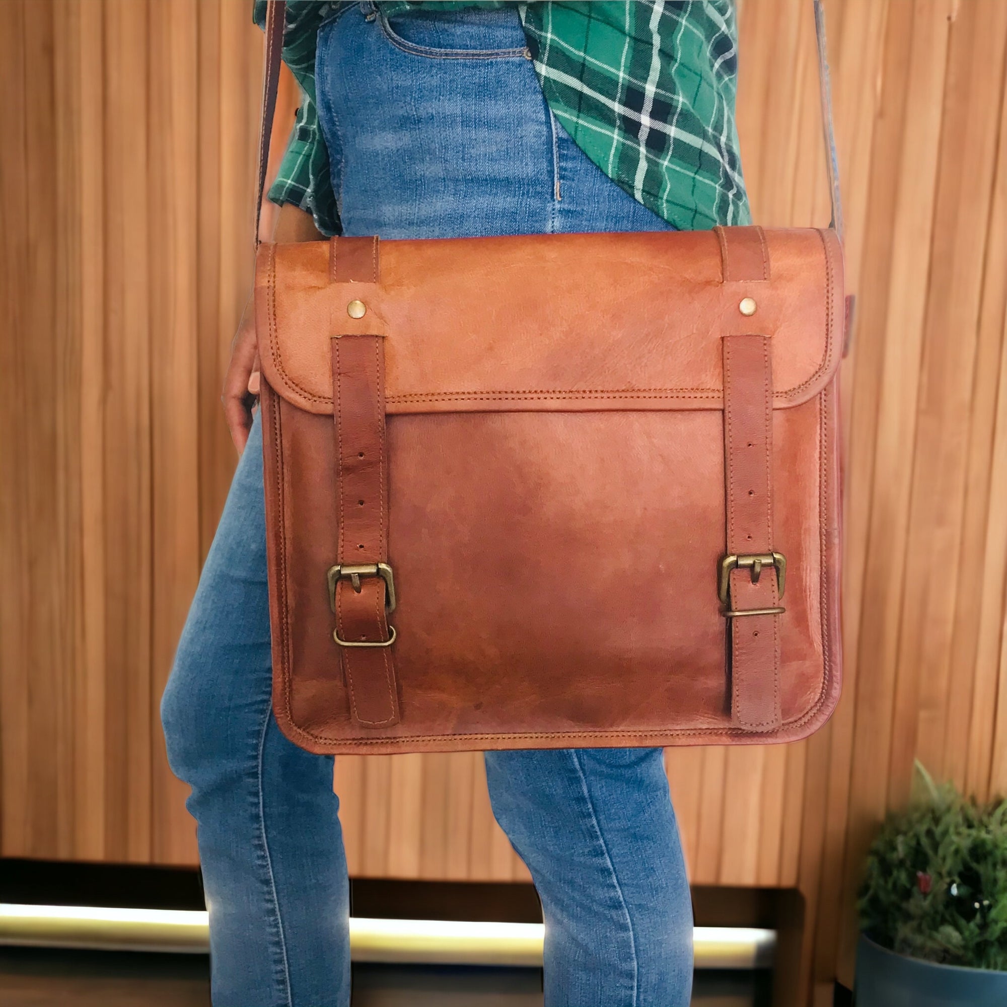 Genuine Leather Crossbag Satchel bag