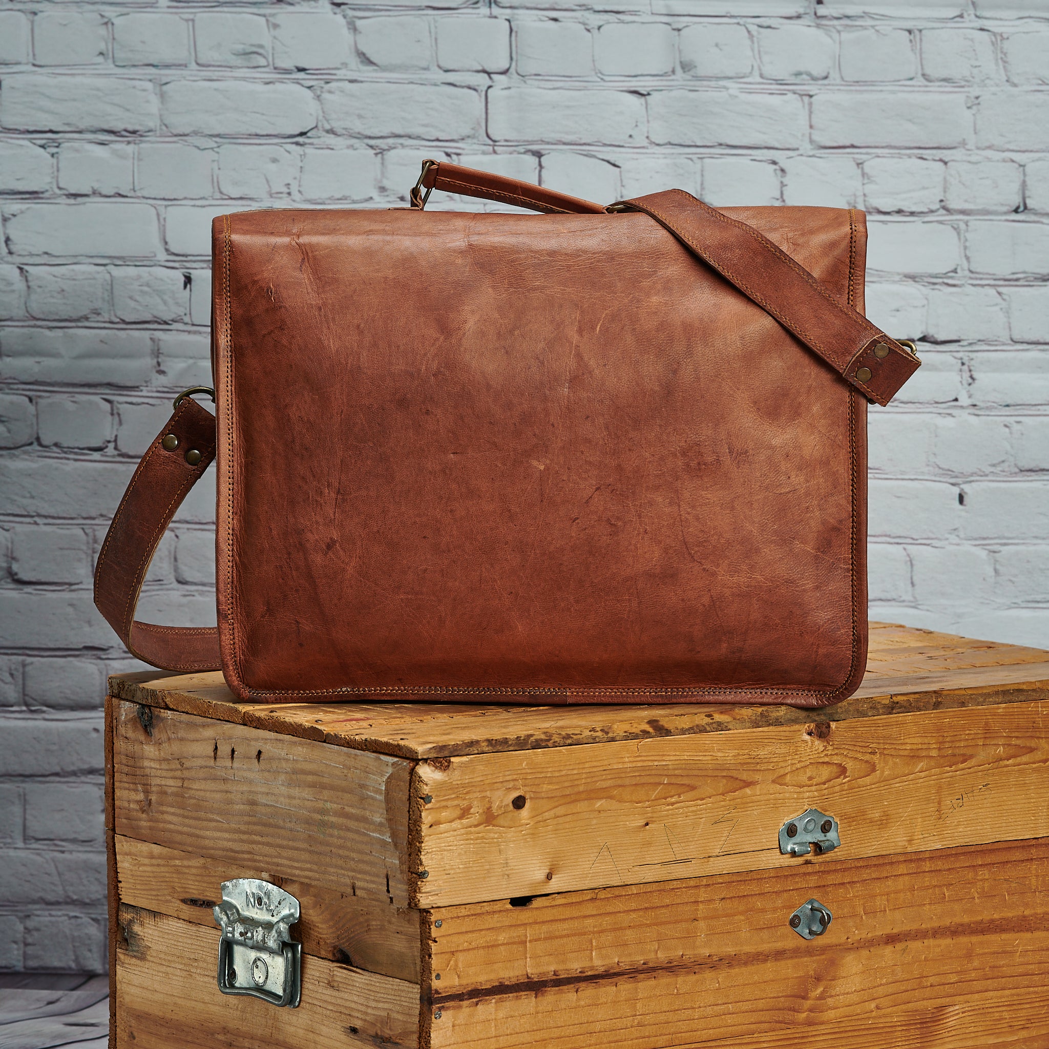 Handmade Leather Clip Satchel Bag