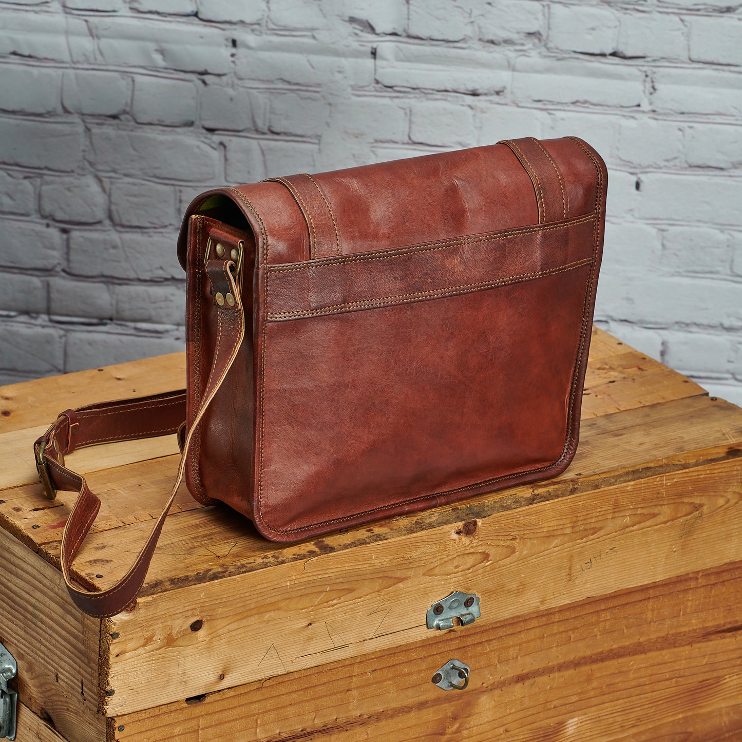 Genuine Leather Crossbag Satchel bag